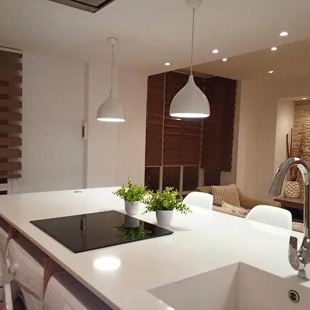 Loft 3 Dormitorios, Salon, Wifi Apartment Malaga