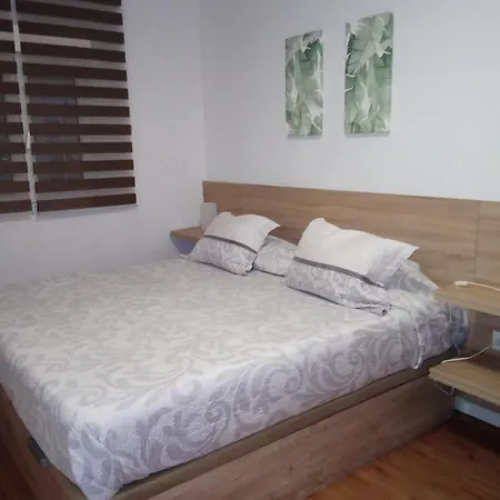 Loft 3 Dormitorios, Salon, Wifi Apartment *